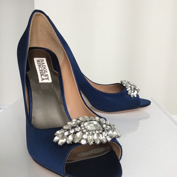 Badgley Mischka royal blue satin open toe pump size 7-7 1/2 - Picture 6 of 10